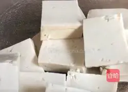 Illustration of how to stew beef brisket with tofu 3