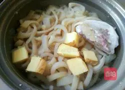 Illustration of how to make peanut pig skin jelly 5