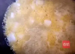 Illustration of how to make healthy yam and millet soup 6