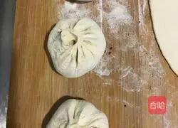 Illustration of how to make brown sugar sesame cake 5 