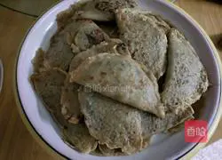 Illustration of how to make egg dumplings 18