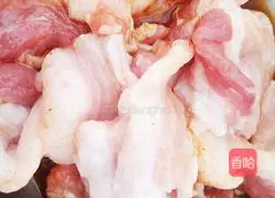 Crispy rice noodles Illustration of how to make crispy rice noodles 1