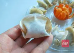 Illustration of how to make fried egg dumplings on the 15th day of the first lunar month 2