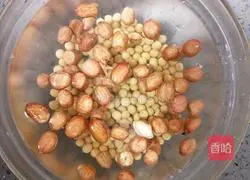 Illustration of how to make red dates and peanut soy milk 2