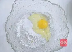 小素Illustration of how to make meat pancakes 3