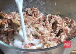 Illustration of how to boil steamed dumplings 5