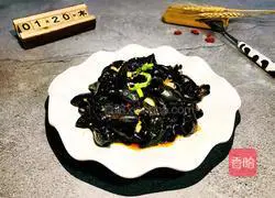 Illustration of how to make cold black fungus 19