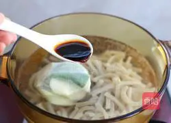 Illustration of how to make pork skin jelly 7