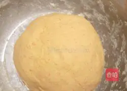 Milk Pumpkin Steamed Buns Recipe Illustration 3