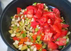 Illustration of how to make vegetarian fried noodles 6