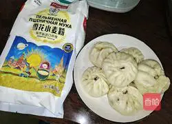 Illustration of how to make steamed buns 12