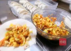 Illustration of how to make vegetarian dumplings on the first day of the first lunar month 14