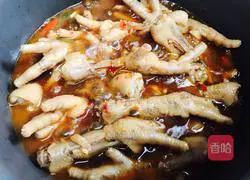 Illustration of how to subdue the dragon claw claw 8