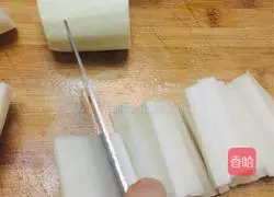 Illustration of how to make rouge pickled pepper radish 3 