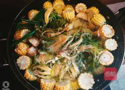 Bawang Flower Haihuang Three Treasures Corn Chicken Soup Illustration 9