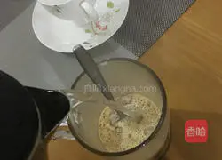 Illustration of how to make coffee 6