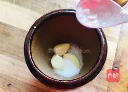 Illustration of how to make oatmeal rolls 3