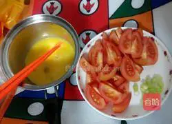 Illustration of how to make tomato egg drop soup 3