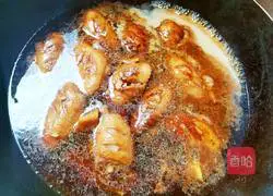 Illustration of how to make garlic chicken wings 8