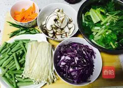 Illustration of how to make colorful braised noodles 2