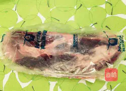 Illustration of how to make braised beef noodles 1