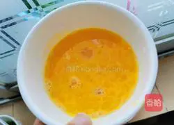 Illustration of how to make delicious rice rolls 2