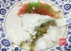 Illustration of homemade mung bean soup 10