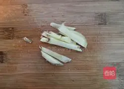 Cordyceps Flower Luffa Lean Meat Soup Recipe Illustration 2