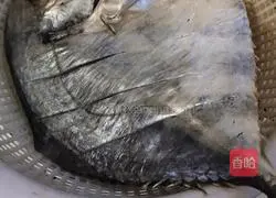  Illustration of how to make sweet and sour smoked fish 1