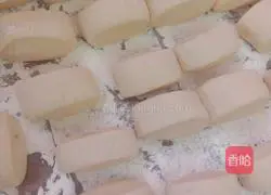 Illustration of making southern sweet steamed buns 12