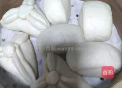 Illustration of how to make milk-flavored steamed buns 4