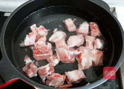 Recipe for Lotus Root, Corn, Carrot and Pork Ribs Soup Illustration 2