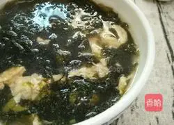 Illustration of how to make seaweed and egg soup 10