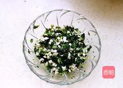 Illustration of how to make spinach and tofu dumplings 8