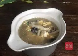 Illustration of how to make mushroom and egg soup 15