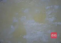 Illustration of how to make steamed buns rolled with flower oil 12