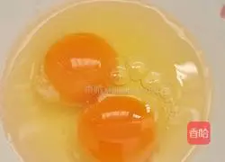 Illustration of how to make egg noodles 2