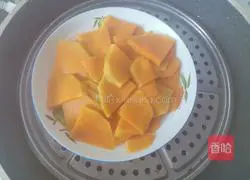 Brown sugar fermented wine Illustration of how to make pumpkin glutinous rice balls 3