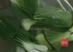 Illustration of how to make wonton noodles 2