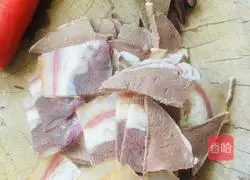 Illustration of how to make carrot and beef offal 2