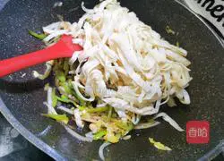 Illustration of how to make stir-fried pancake bento 13