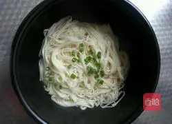 Illustration of Shanghai Yangchun Noodles 11