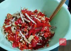 Illustration of how to make cold Houttuynia cordata 3