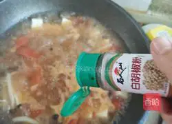 Illustration of how to make tomato, tofu and mushroom soup 13