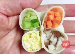 Illustration of Sixi Steamed Dumplings 16