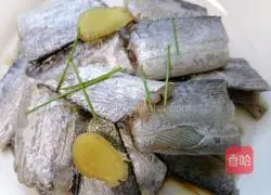 Illustration of how to make salt and pepper cutlass 3