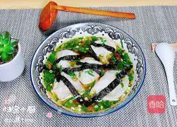 Illustration of how to stew seaweed and three fresh wontons 15