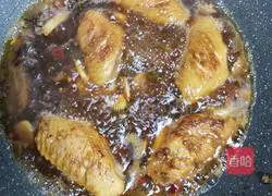 Illustration of braised chicken wings 7