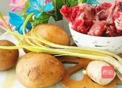 Potato Beef Bone Soup Recipe Illustration 1