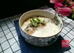 Illustration of how to make crucian carp tofu soup 10